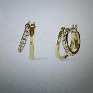 Ana Luisa. Mini earrings